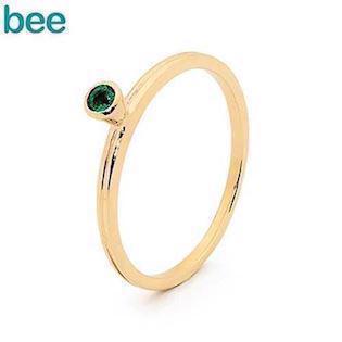 Bee Jewelry gullring i 9 kt. med grønn smaragd